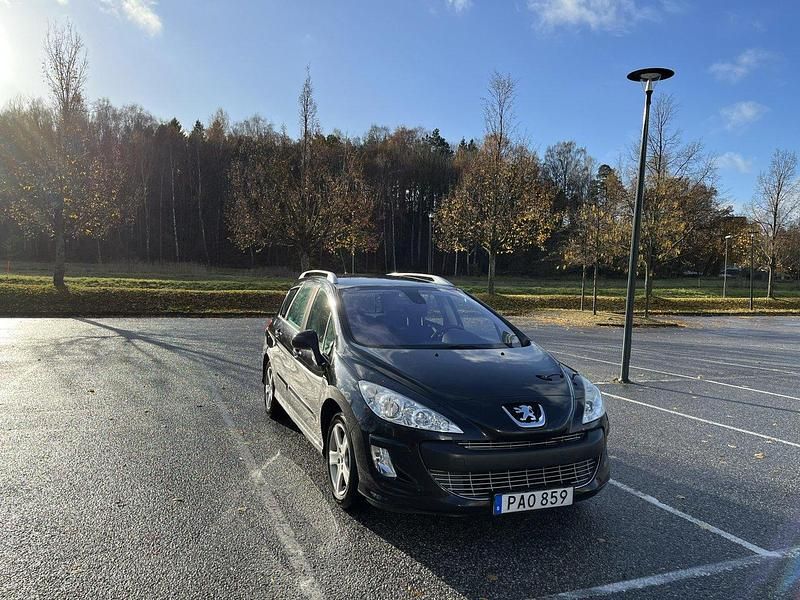 Svart Begagnad 2008 Peugeot 308 Kombi | 35 000 kr (Marknadspris) - Bild 1/4