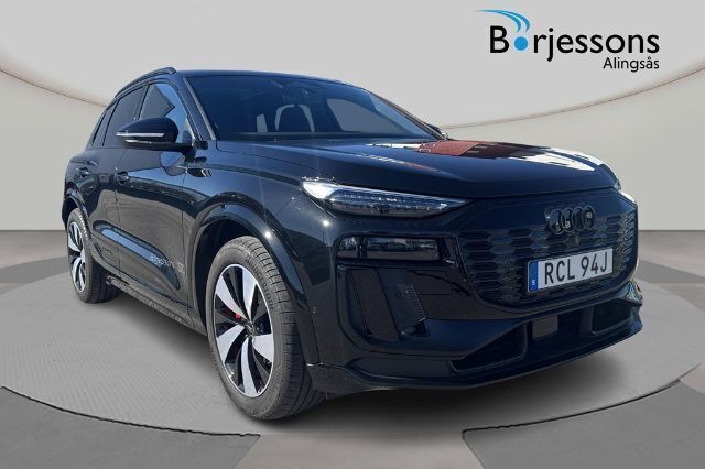 Mytsvart metallic Begagnad 2024 Audi Q6 e-tron S-Line SUV | 879 900 kr (Lite dyr) - Bild 1/4