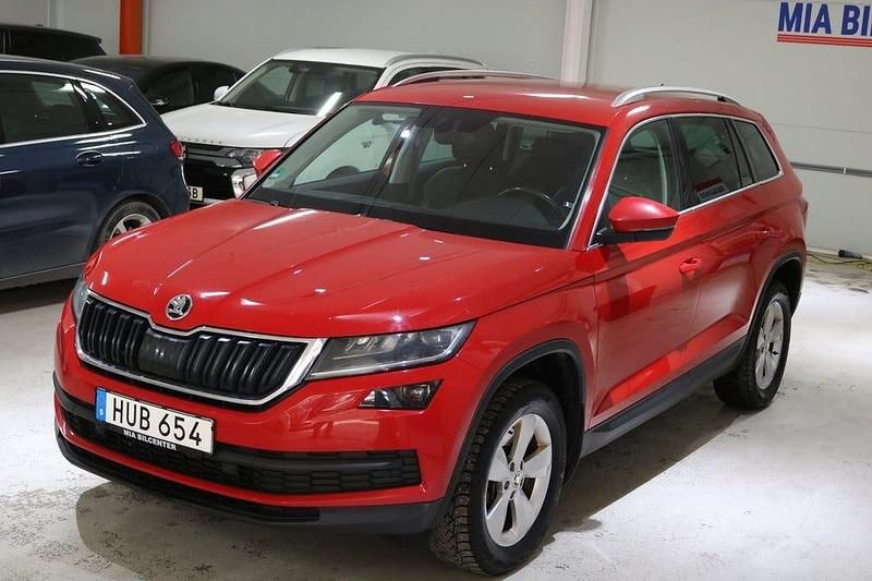 Begagnad Skoda Kodiaq Business Line 190 HK (139 kW) 2017 Röd SUV