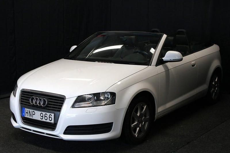 Begagnad Audi A3 Attraction 160 HK (117 kW) 2009 Vit Halvkombi