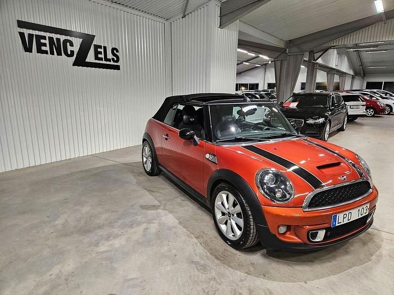 Begagnad Mini Cooper SD Sport 143 HK (105 kW) 2011 Orange metallic (pearl) Halvkombi