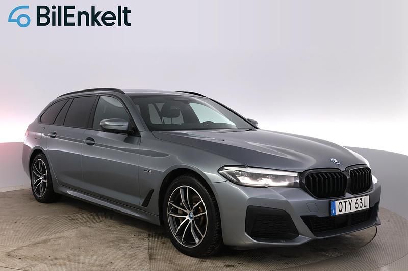 Begagnad BMW 530e M Sport 184 HK (135 kW) 2022 Blå Kombi