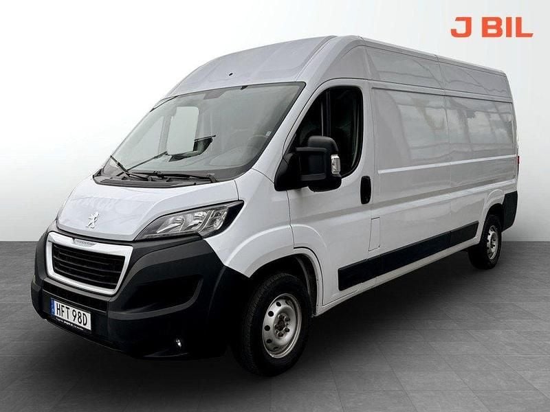 Vit Begagnad 2023 Peugeot Boxer Van | 299 900 kr (Lite dyr) - Bild 1/4
