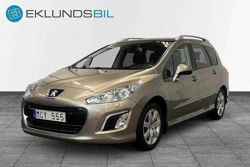 Grå Begagnad 2011 Peugeot 308 Kombi | 49 900 kr (Marknadspris) - Bild 1/4