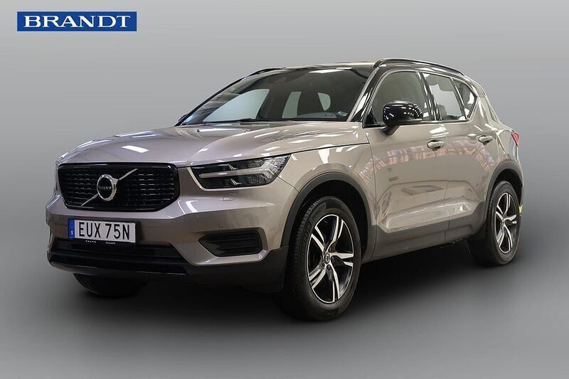 Grå Begagnad 2022 Volvo XC40 R-Design SUV | 289 900 kr - Bild 1/4