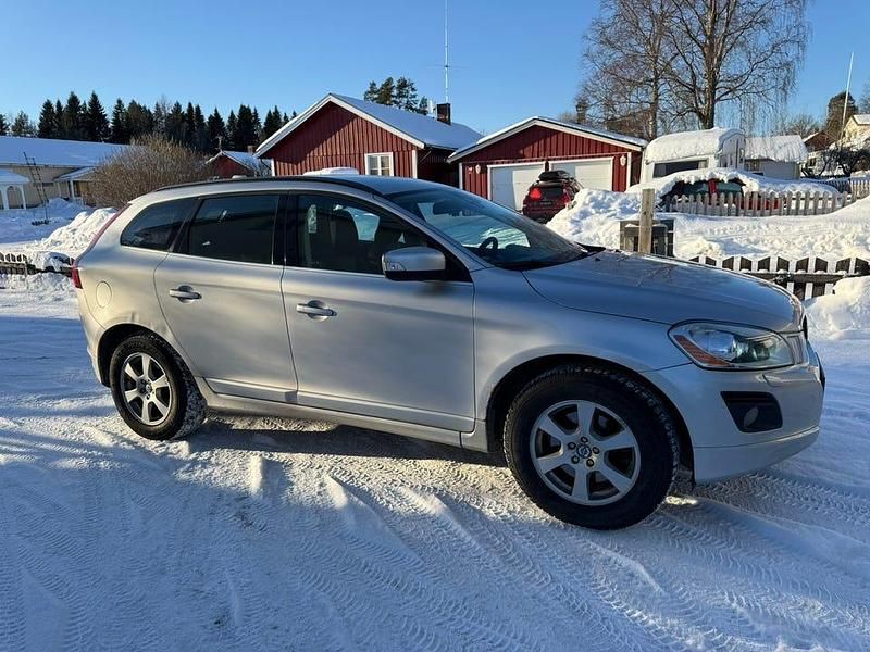 Begagnad Volvo XC60 205 HK (150 kW) 2010 SUV