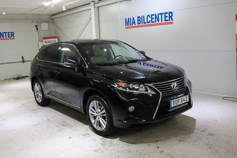 Svart Begagnad 2015 Lexus RX450h Luxury Line SUV | 219 000 kr - Bild 1/4