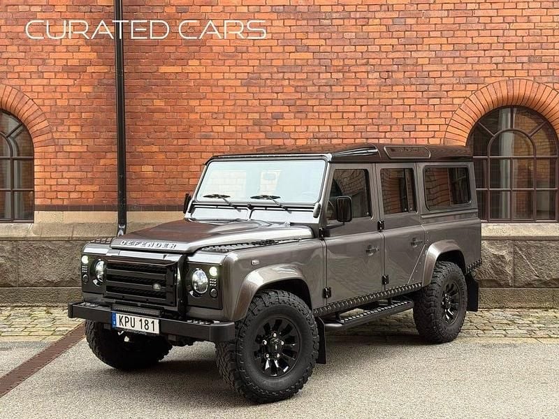 Grå Begagnad 2015 Land Rover Defender Kombi | 649 900 kr (Lite dyr) - Bild 1/4