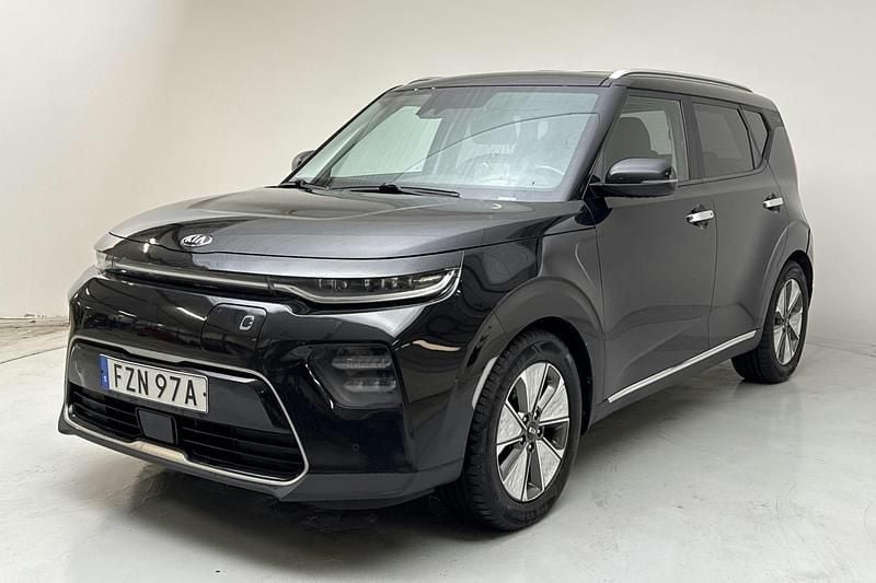Svart Begagnad 2021 Kia Soul EV 2 SUV | 109 000 kr - Bild 1/4