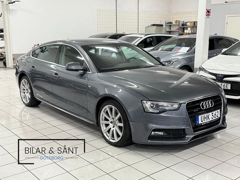 Grå Begagnad 2014 Audi A5 Sportback S-Line Halvkombi | 149 900 kr (Marknadspris) - Bild 1/4