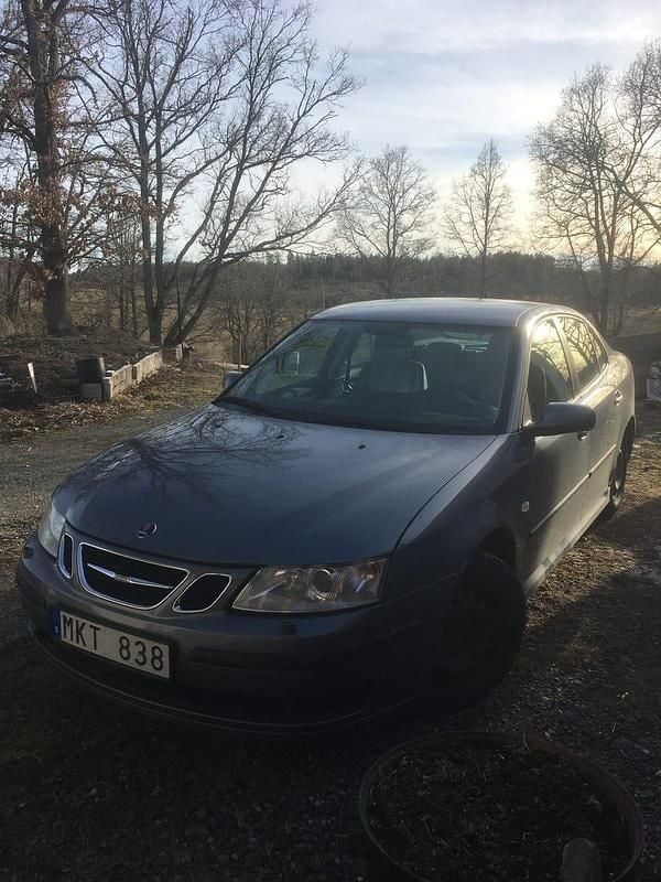 Begagnad 2007 Saab 9-3 Sedan | 25 000 kr (Bra pris) - Bild 1/2