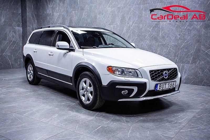 Vit Begagnad 2014 Volvo XC70 Momentum Kombi | 124 800 kr (Marknadspris) - Bild 1/4