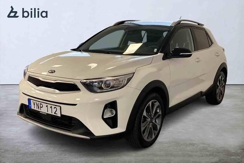 Vit Begagnad 2018 Kia Stonic SUV | 159 900 kr (Marknadspris) - Bild 1/1
