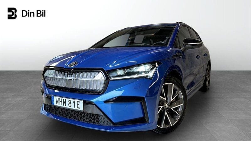 Blå Begagnad 2022 Skoda Enyaq iV SportLine SUV | 449 500 kr (Marknadspris) - Bild 1/4