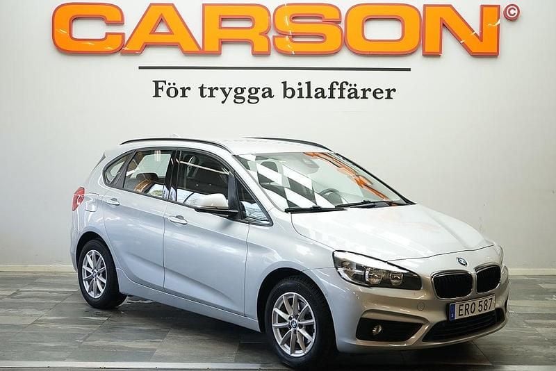 Silver Begagnad 2015 BMW 218 Active Tourer Minibuss | 119 900 kr (Marknadspris) - Bild 1/4