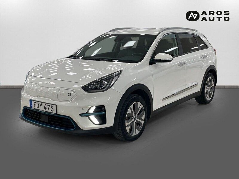 Vit Begagnad 2022 Kia e-Niro 2 SUV | 266 900 kr (Marknadspris) - Bild 1/4
