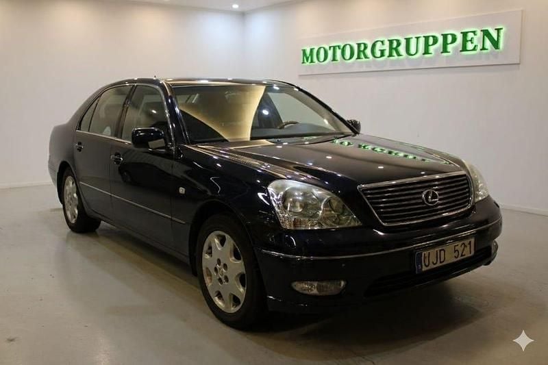 Begagnad Lexus LS430 282 HK (207 kW) 2002 Mörkblå (blå) Sedan