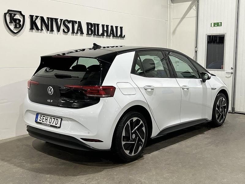 Begagnad VW ID.3 Pro Performance 150 kW (204 HK) 2021 Vit Halvkombi