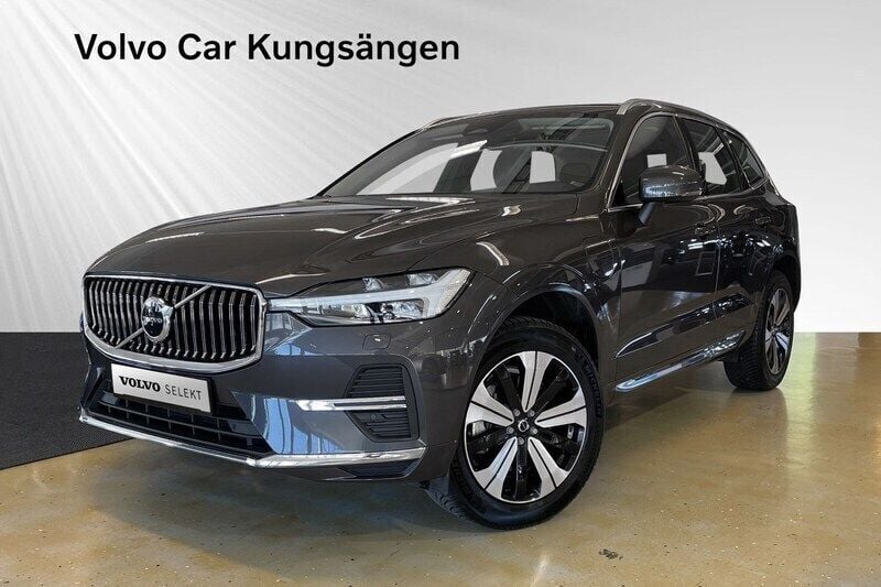 Grå Begagnad 2022 Volvo XC60 Plus SUV | 469 900 kr (Bra pris) - Bild 1/3