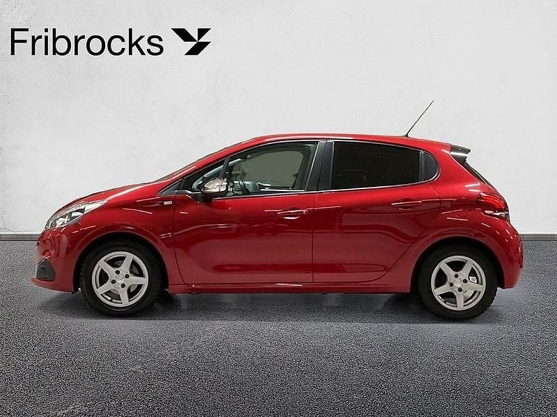 Okänd Begagnad 2016 Peugeot 208 Style Halvkombi | 74 900 kr (Marknadspris) - Bild 1/4