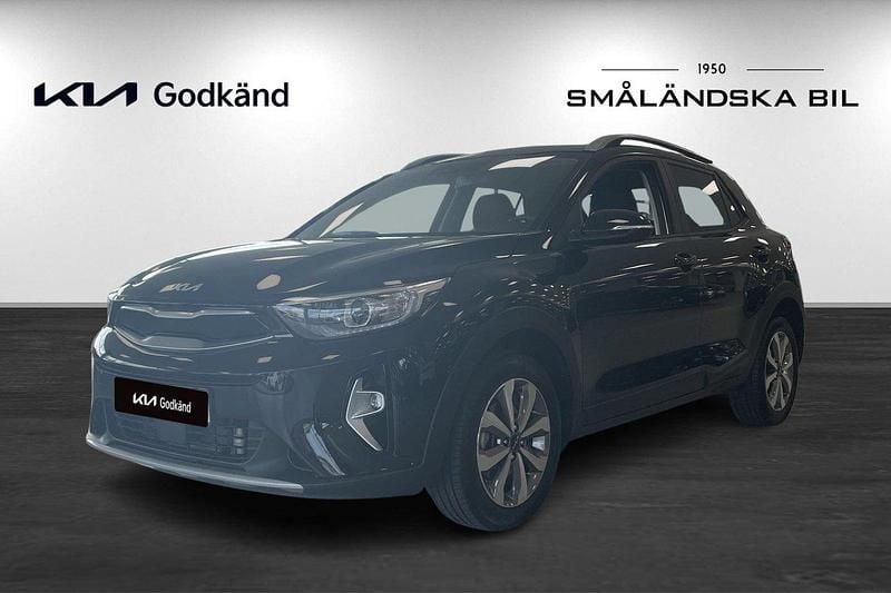 Svart Begagnad 2024 Kia Stonic 4 SUV | 259 000 kr (Marknadspris) - Bild 1/4