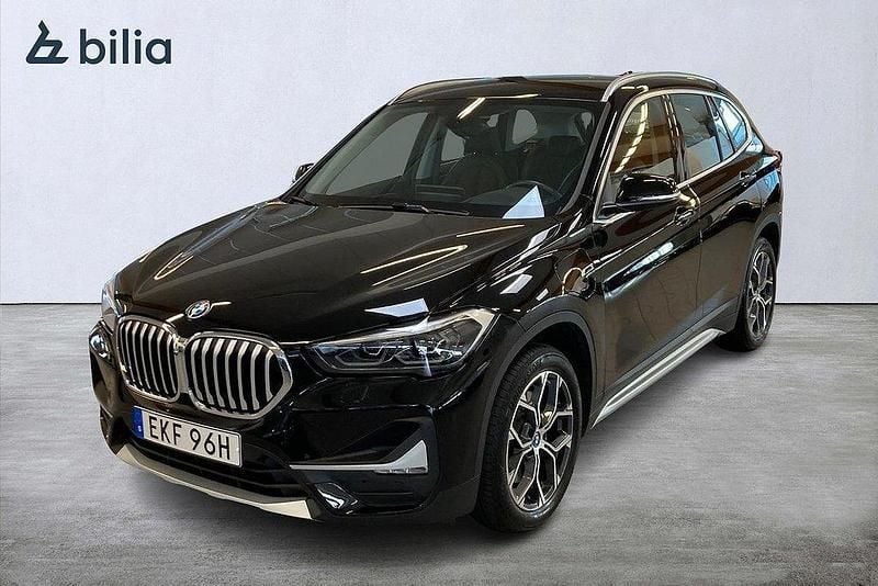 Svart Begagnad 2021 BMW X1 xLine SUV | 289 000 kr (Bra pris) - Bild 1/4