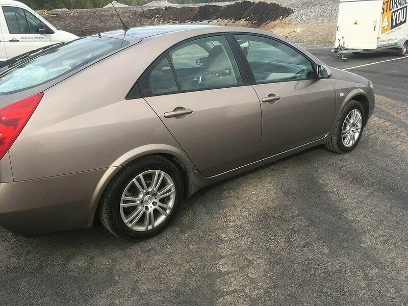 Begagnad Nissan Primera 116 HK (85 kW) 2005 Ljusbrun Halvkombi