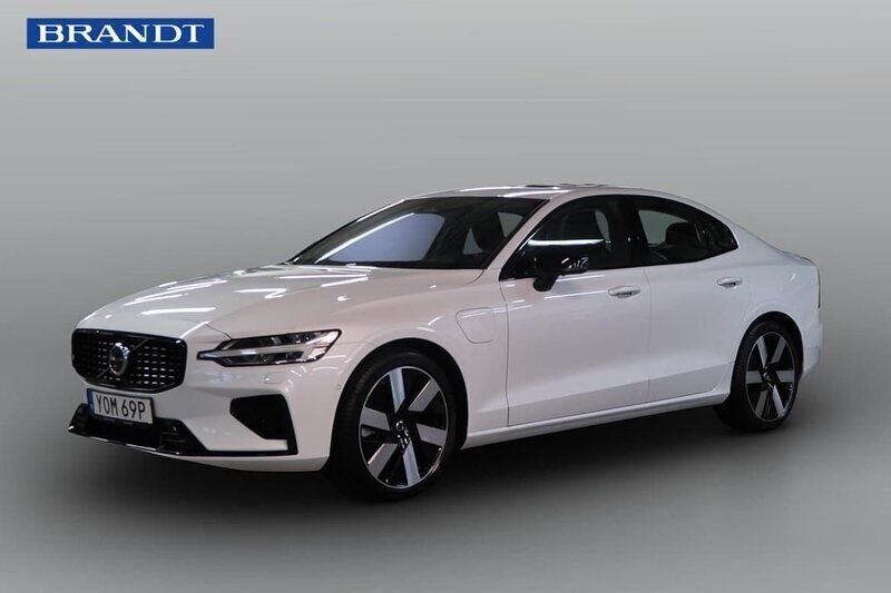 Vit Begagnad 2024 Volvo S60 Ultimate Sedan | 529 900 kr (Lite dyr) - Bild 1/4