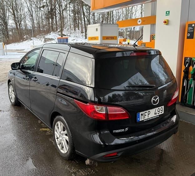Begagnad Mazda 5 150 HK (110 kW) 2012 Svart Minibuss