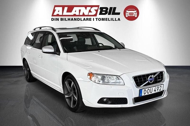 Vit Begagnad 2012 Volvo V70 R-Design Kombi | 104 000 kr (Lite dyr) - Bild 1/4