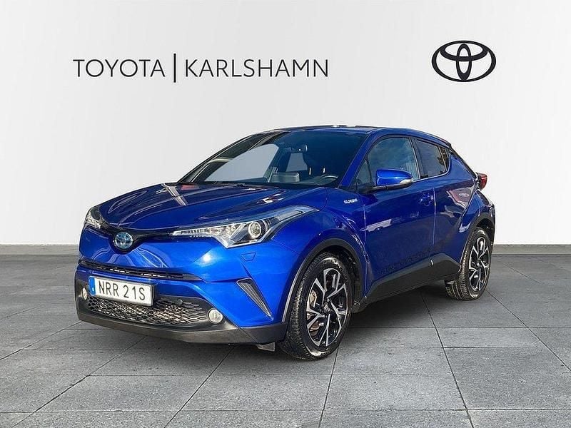 Blå Begagnad 2019 Toyota C-HR Edition SUV | 239 000 kr (Marknadspris) - Bild 1/3