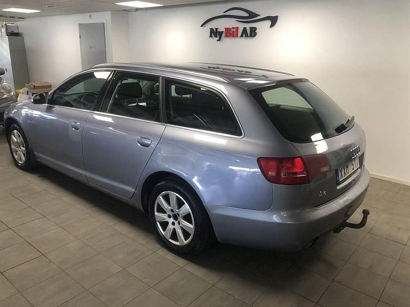 Begagnad Audi A6 Proline 170 HK (125 kW) 2006 Silver Kombi