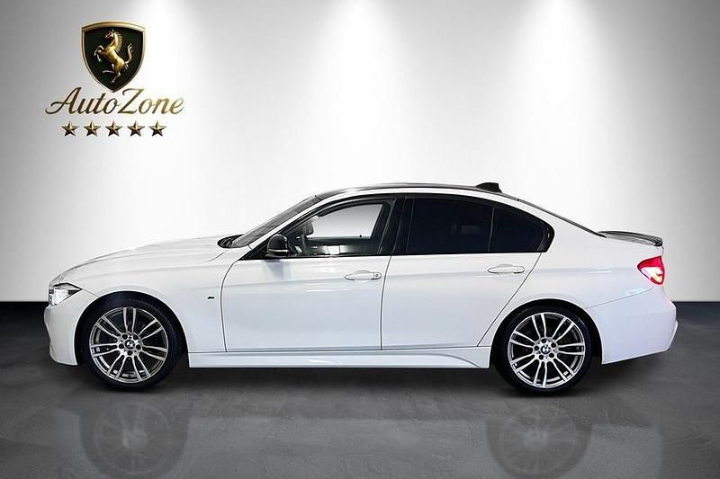 Begagnad BMW 318 M Sport 136 HK (100 kW) 2016 Vit Sedan