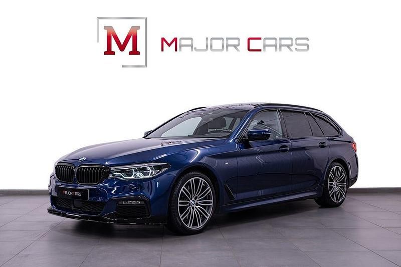Blå Begagnad 2019 BMW 530 M Sport Kombi | 349 900 kr (Marknadspris) - Bild 1/4