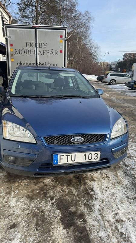 Begagnad Ford Focus 125 HK (91 kW) 2007 Kombi
