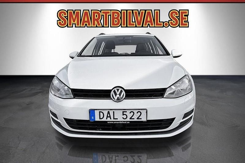 Begagnad VW Golf VII 110 HK (80 kW) 2015 Vit Kombi