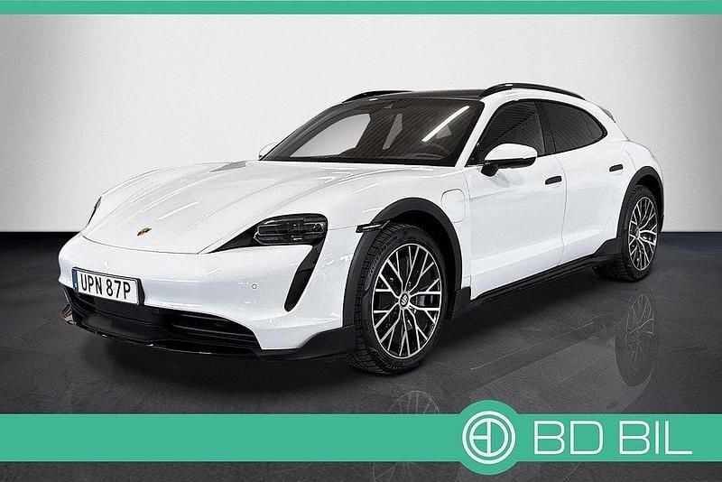Vit Begagnad 2022 Porsche Taycan Cross Turismo Sedan | 679 900 kr (Marknadspris) - Bild 1/3