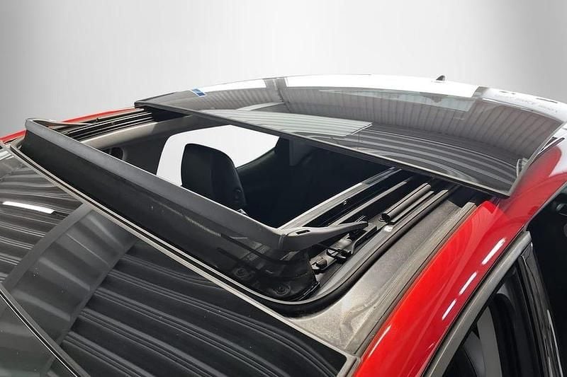 Begagnad Seat Leon FR 207 HK (152 kW) 2021 Röd Halvkombi