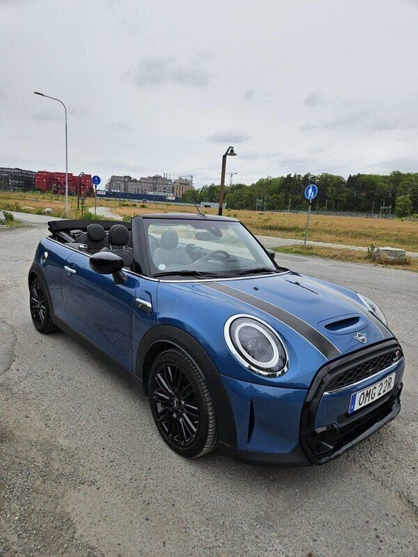 Begagnad 2022 Mini Cooper S Cabriolet Cab | 269 000 kr - Bild 1/4