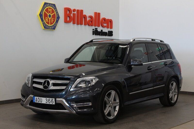 Grå Begagnad 2013 Mercedes GLK220 AMG line SUV | 184 900 kr (Marknadspris) - Bild 1/4
