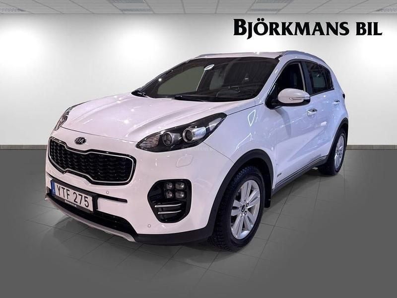 Vit Begagnad 2017 Kia Sportage GT-Line SUV | 219 900 kr (Marknadspris) - Bild 1/4