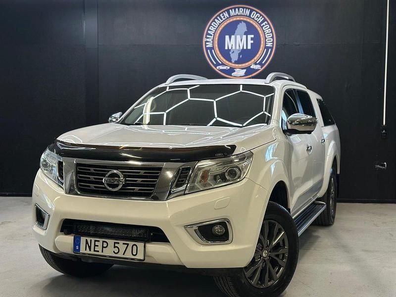 Vit Begagnad 2016 Nissan Navara 360º Pickup | 239 800 kr - Bild 1/4