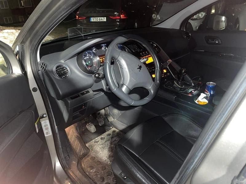 Begagnad Peugeot 3008 150 HK (110 kW) 2009 Kombi