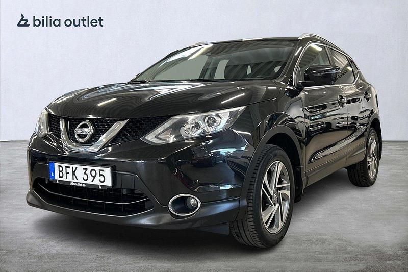 Svart Begagnad 2015 Nissan Qashqai 360º SUV | 139 900 kr (Lite dyr) - Bild 1/3
