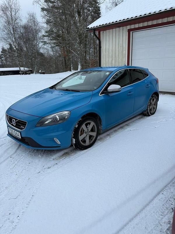Begagnad Volvo V40 150 HK (110 kW) 2013