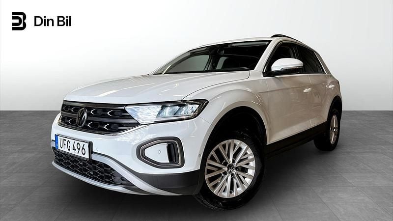 Vit Begagnad 2022 VW T-Roc Life SUV | 274 900 kr (Marknadspris) - Bild 1/4