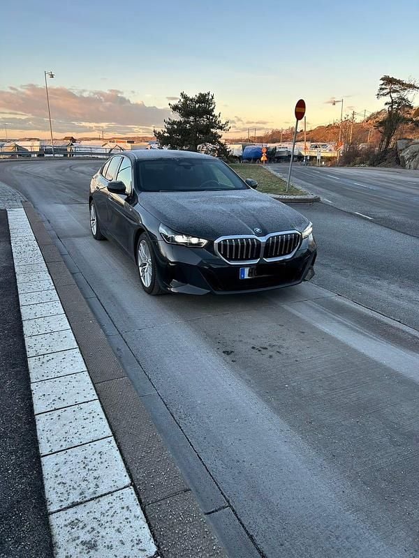 Begagnad BMW 530e M Sport 299 HK (219 kW) 2024