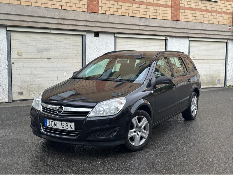 Svart Begagnad 2009 Opel Astra Kombi | 34 000 kr (Lite dyr) - Bild 1/4