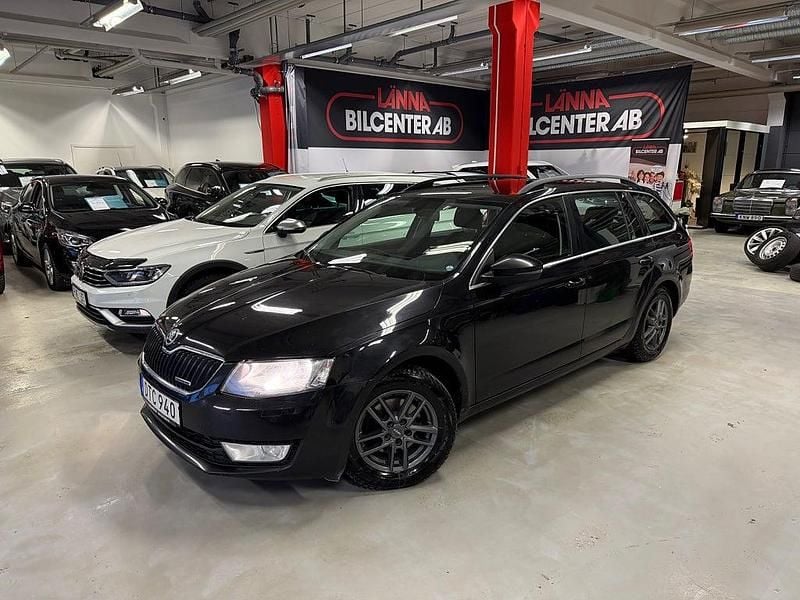 Begagnad Skoda Octavia 110 HK (80 kW) 2014 Svart Halvkombi