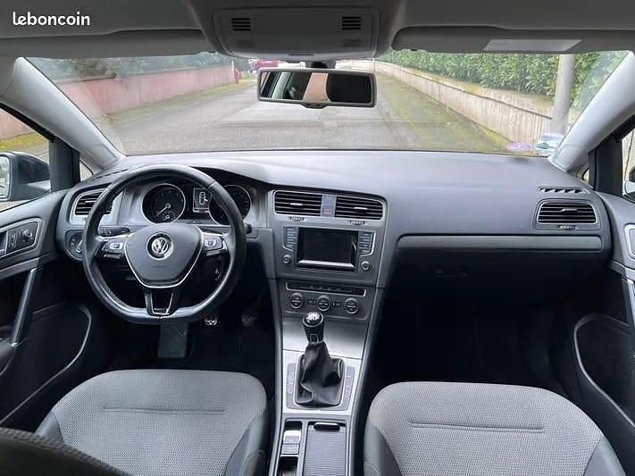 Begagnad VW Golf VII 105 HK (77 kW) 2014